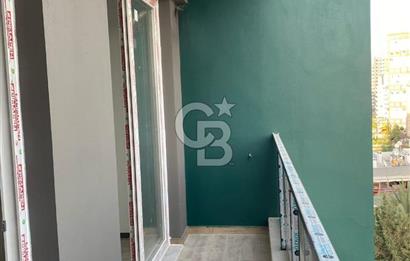Mezitli Deniz Mahallesinde Kiralık Havuzlu 1+1 Daire