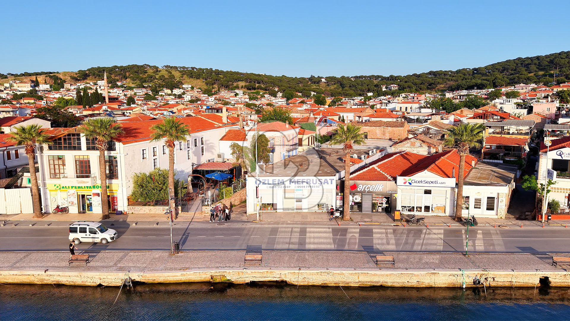 Ayvalık Kira Getirili Satılık Ticari Mülk