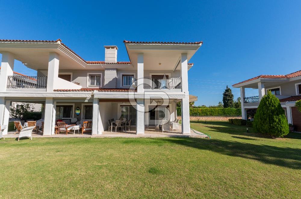 Çeşme Mamurbaba Kiralık Villa