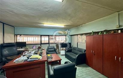 BORNOVA'DA 4. SANAYİ SİTESİ'NDE SATILIK 785 METREKARE İŞ YERİ!