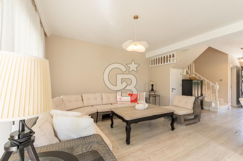Çeşme Mamurbaba Kiralık Villa