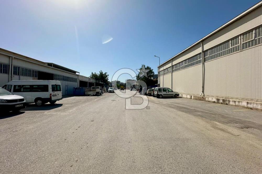 BORNOVA'DA 4. SANAYİ SİTESİ'NDE SATILIK 785 METREKARE İŞ YERİ!