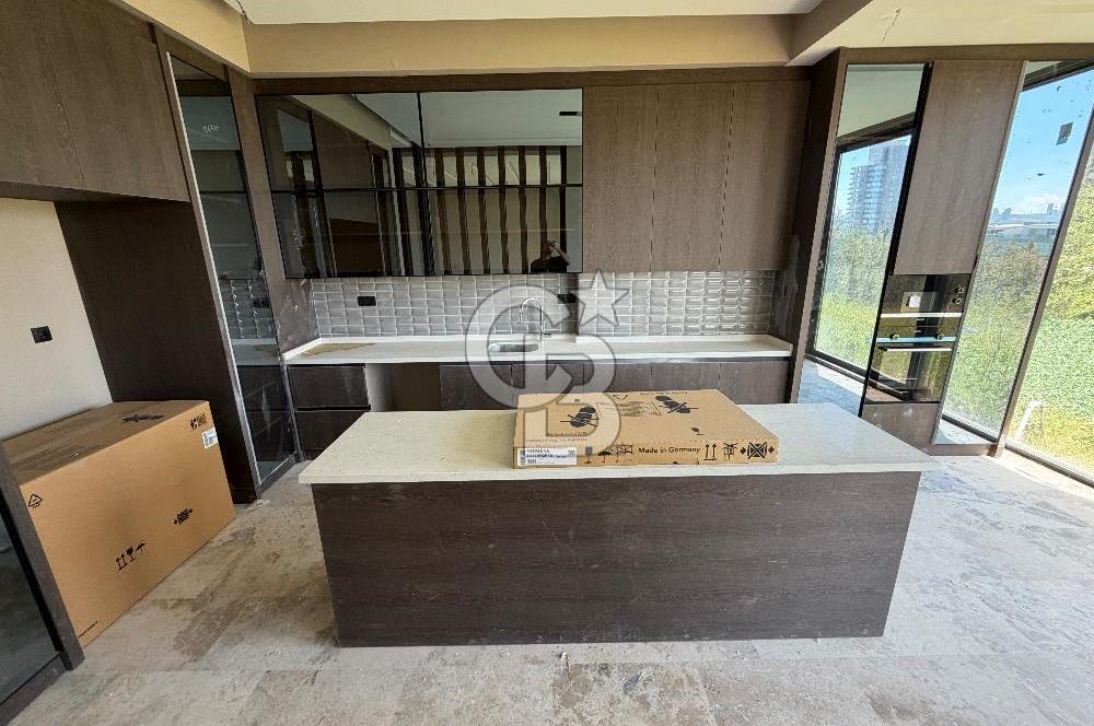 Yaşamkent Merkezde Kiralık 5+1 Lüks Villa