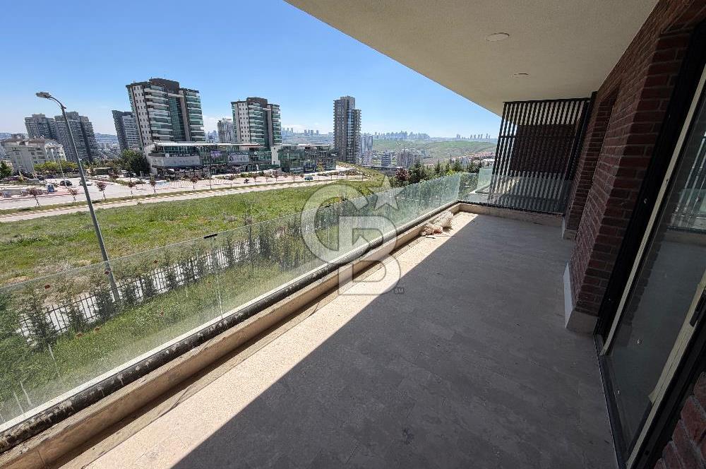 Yaşamkent Merkezde Kiralık 5+1 Lüks Villa