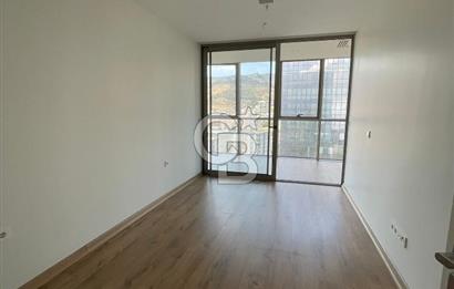Karşıyaka Örnekköyde Kiralık Lüks 3+1 Rezidans Daire