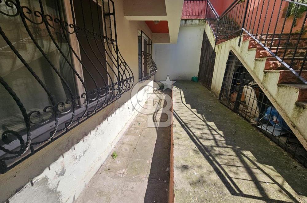 Ünalan Mahallesinde Metroya Komşu Satılık 5+2 Dubleks Daire