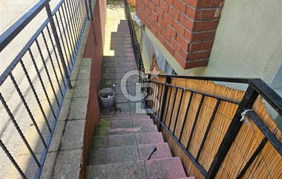 Ünalan Mahallesinde Metroya Komşu Satılık 5+2 Dubleks Daire