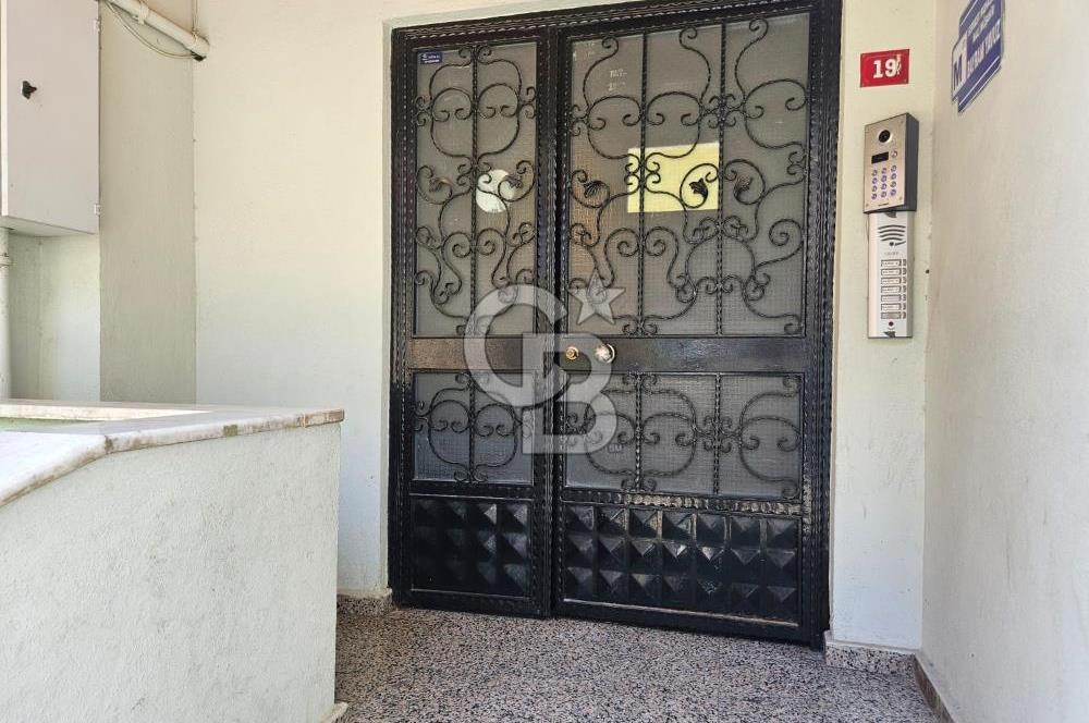 Ünalan Mahallesinde Metroya Komşu Satılık 5+2 Dubleks Daire