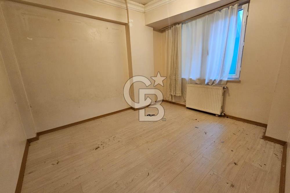 Ünalan Mahallesinde Metroya Komşu Satılık 5+2 Dubleks Daire