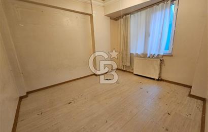 Ünalan Mahallesinde Metroya Komşu Satılık 5+2 Dubleks Daire