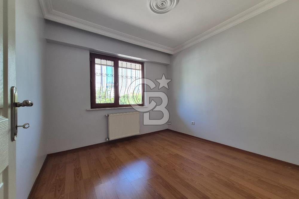 Ataşehir Atatürk mahallesinde 2+1 metroya yakın kiralık daire
