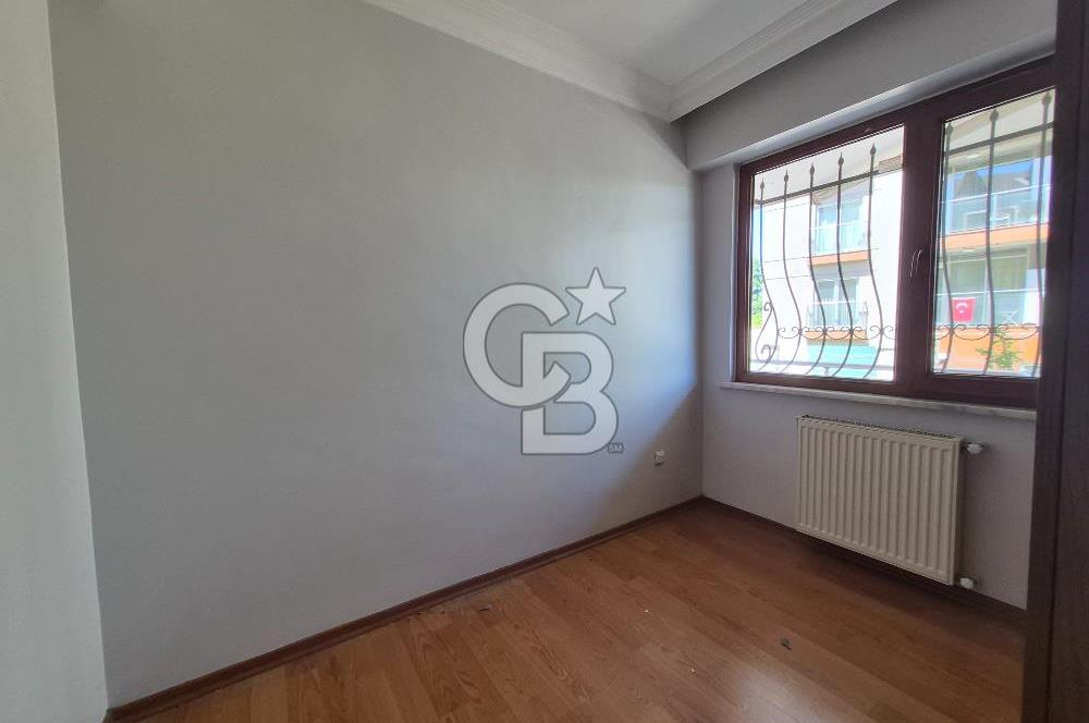 Ataşehir Atatürk mahallesinde 2+1 metroya yakın kiralık daire