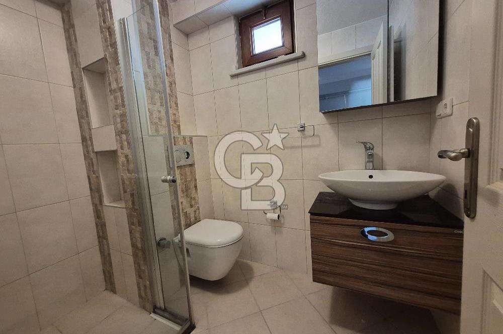Ataşehir Atatürk mahallesinde 2+1 metroya yakın kiralık daire
