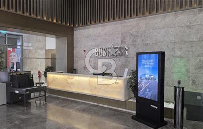 BUSINESS İSTANBULDA PRESTİJLİ 707 m² KİRALIK PLAZA KATI OFİSİ