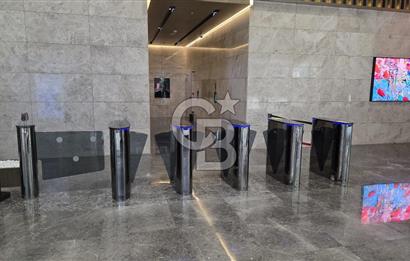 BUSINESS İSTANBULDA PRESTİJLİ 707 m² KİRALIK PLAZA KATI OFİSİ