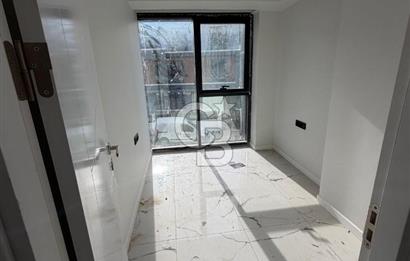 İSTASYON CADDESİ'NDE EŞYALI MODERN 2+1 KİRALIK OFİS
