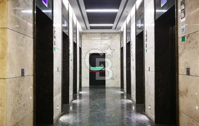 BUSINESS İSTANBULDA PRESTİJLİ 707 m² KİRALIK PLAZA KATI OFİSİ