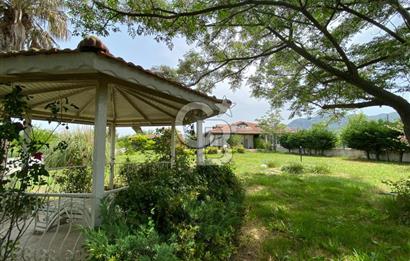 DALYAN 'DA MÜSTAKİL HAVUZLU, 4500 M2 BAHÇELİ SATILIK VİLLA