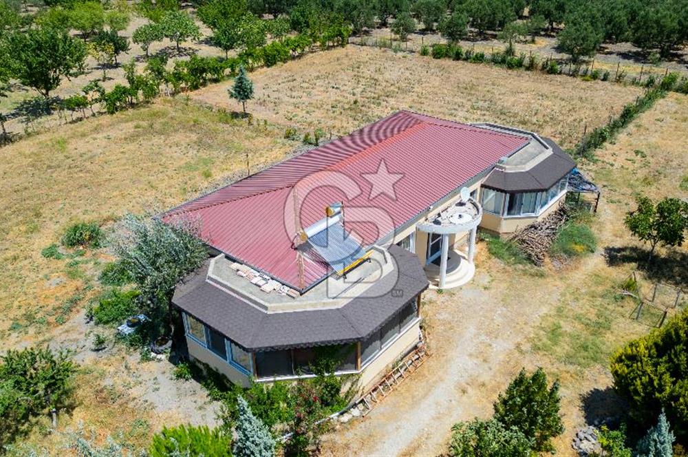 Foça Gerenköy'de Satılık 10 Dönüm Tarla ve  Müstakil Ev 