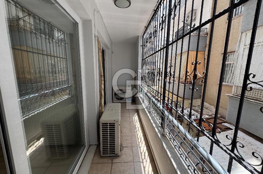 Mersin Yenişehirde Satılık Eşyalı 1+1 Doğalgazlı Daire
