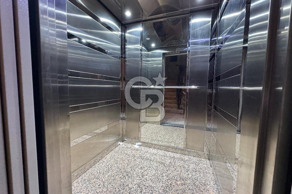 Mersin Yenişehirde Satılık Eşyalı 1+1 Doğalgazlı Daire