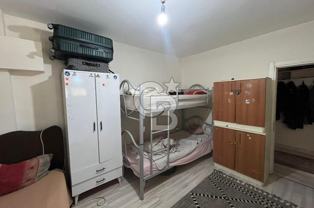 MECİDİYEKÖYDE MERKEZİ KONUMDA ÖZEL BAHÇE KULLANIMLI SATILIK 2+1