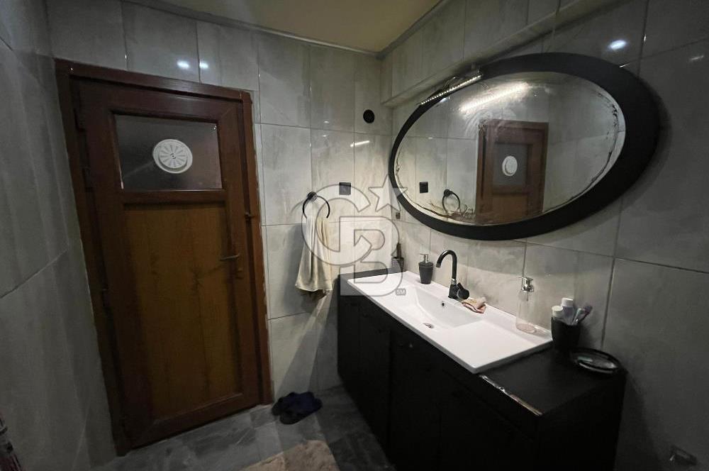 MECİDİYEKÖYDE MERKEZİ KONUMDA ÖZEL BAHÇE KULLANIMLI SATILIK 2+1
