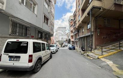 MECİDİYEKÖYDE MERKEZİ KONUMDA ÖZEL BAHÇE KULLANIMLI SATILIK 2+1