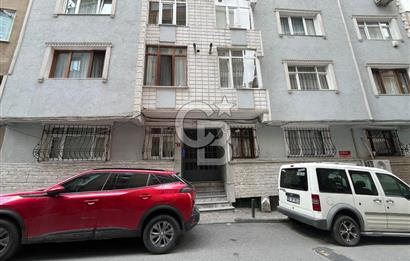 MECİDİYEKÖYDE MERKEZİ KONUMDA ÖZEL BAHÇE KULLANIMLI SATILIK 2+1