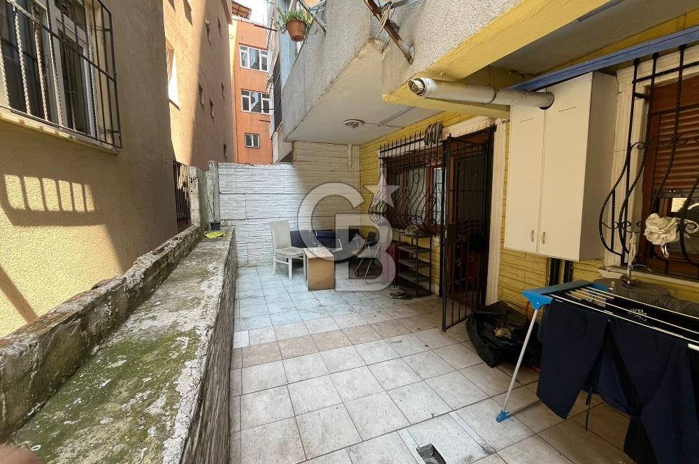 MECİDİYEKÖYDE MERKEZİ KONUMDA ÖZEL BAHÇE KULLANIMLI SATILIK 2+1