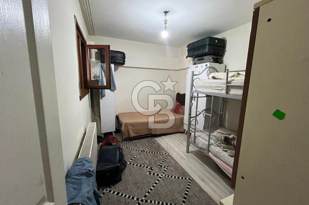 MECİDİYEKÖYDE MERKEZİ KONUMDA ÖZEL BAHÇE KULLANIMLI SATILIK 2+1