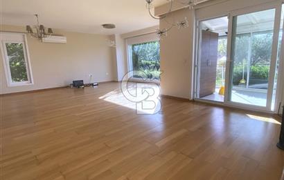Güzelbahçe Çamlı Dört Mevsim Konakları Havuzlu 4+1 Kiralık Villa