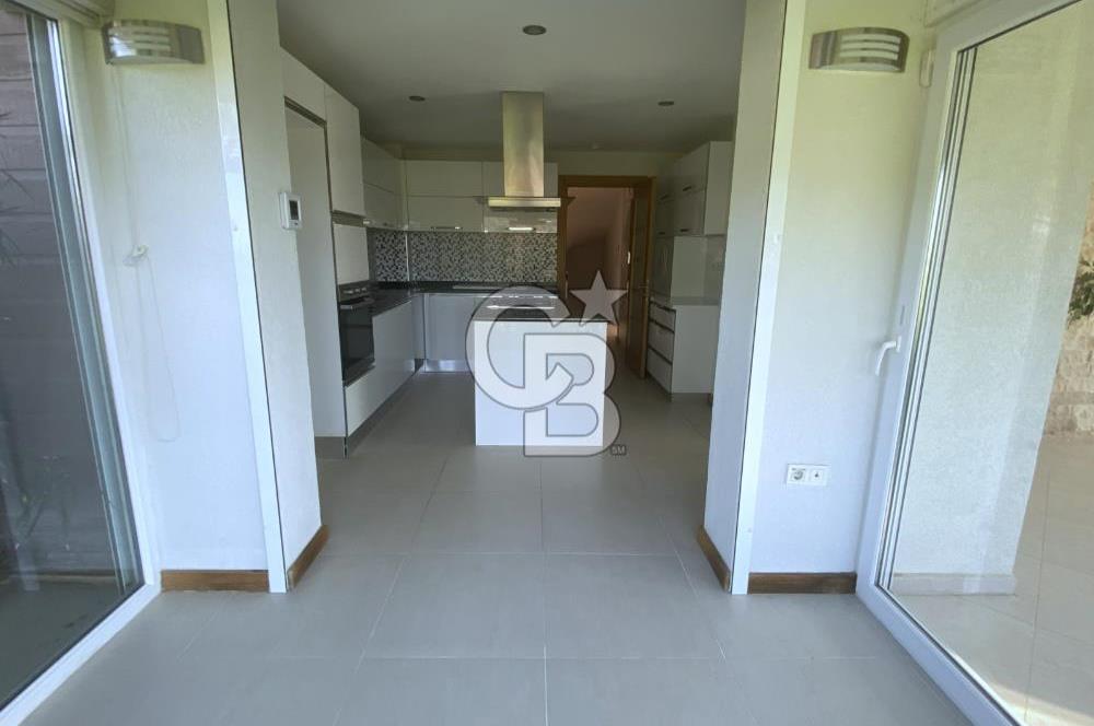 Güzelbahçe Çamlı Dört Mevsim Konakları Havuzlu 4+1 Kiralık Villa