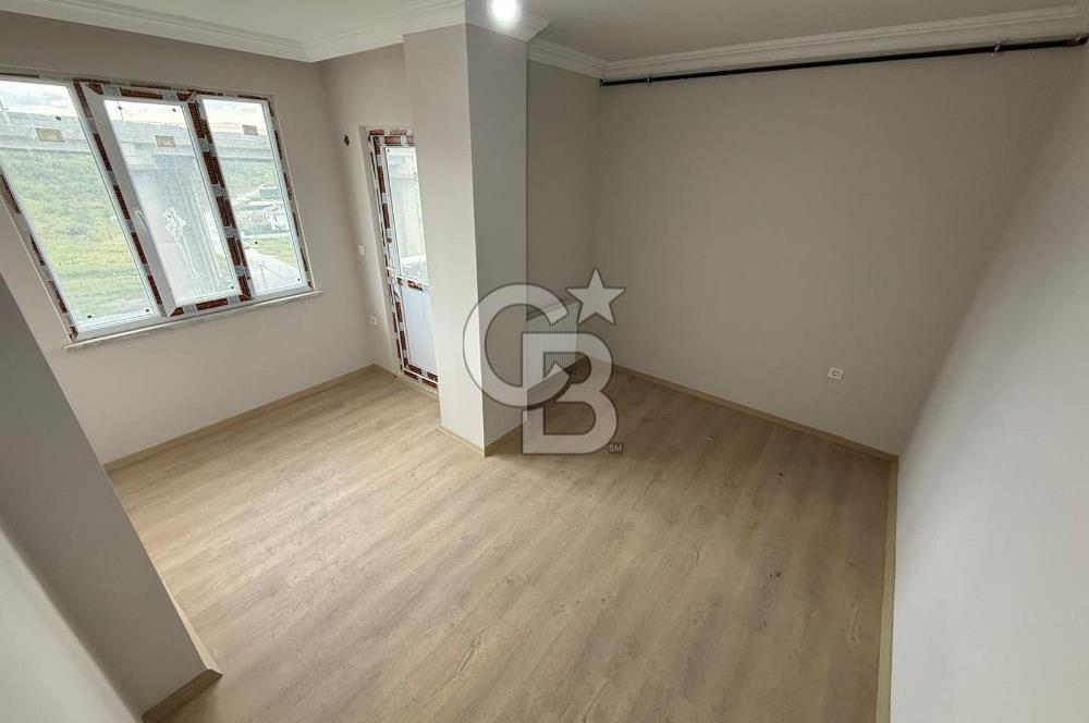 SATILIK ARNAVUTKÖY MERKEZDE ÇİFT GİRİŞLİ 3+2 DUBLEKS DAİRE