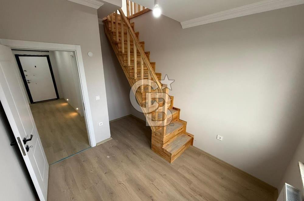 SATILIK ARNAVUTKÖY MERKEZDE ÇİFT GİRİŞLİ 3+2 DUBLEKS DAİRE