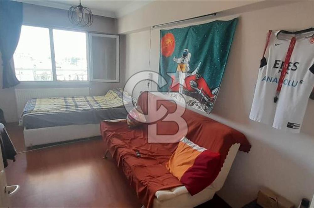 ÇİĞLİ BALATÇIK'TA 3+1 ASANSÖRLÜ D.GAZLI 135M2 DAİRE