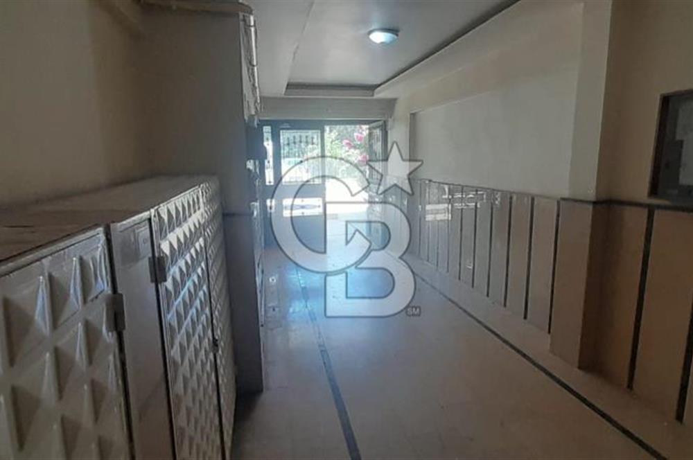 ÇİĞLİ BALATÇIK'TA 3+1 ASANSÖRLÜ D.GAZLI 135M2 DAİRE