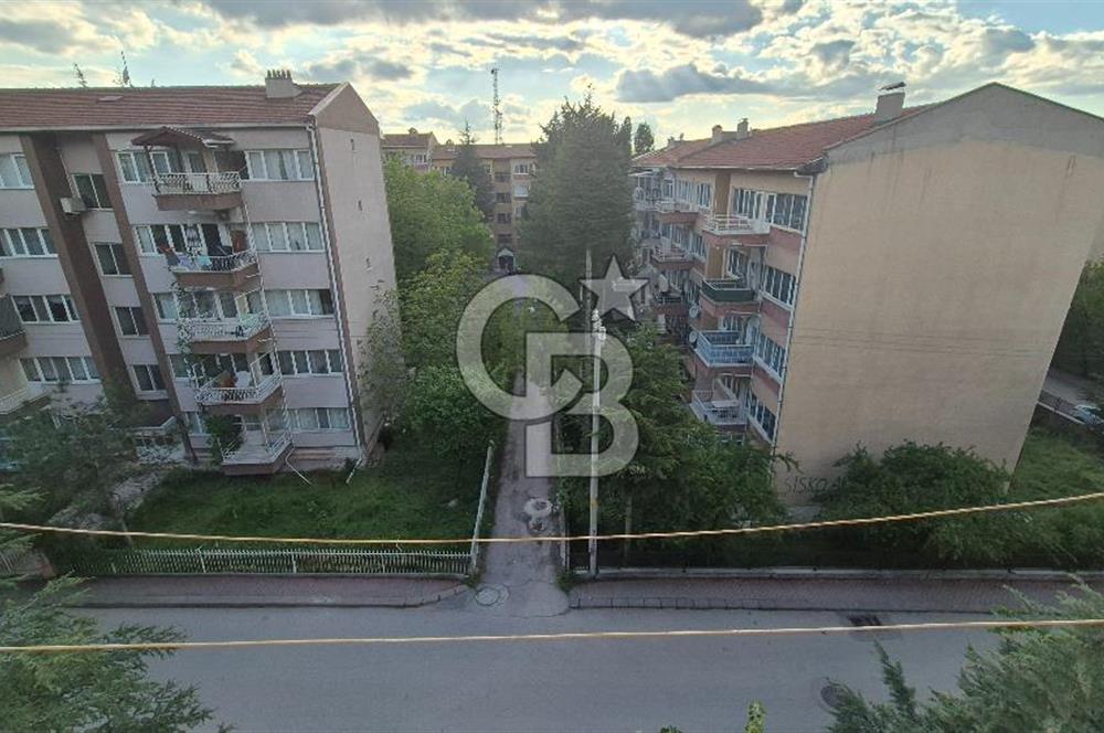 Çankaya İşçi Bloklarında 3+1 Kiralık Daire