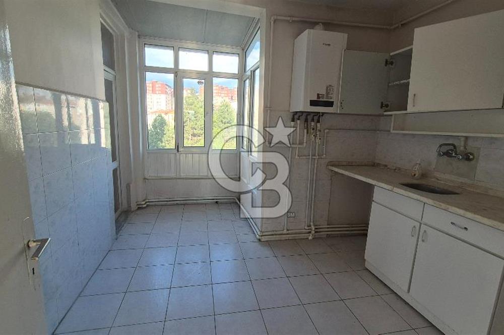 Çankaya İşçi Bloklarında 3+1 Kiralık Daire