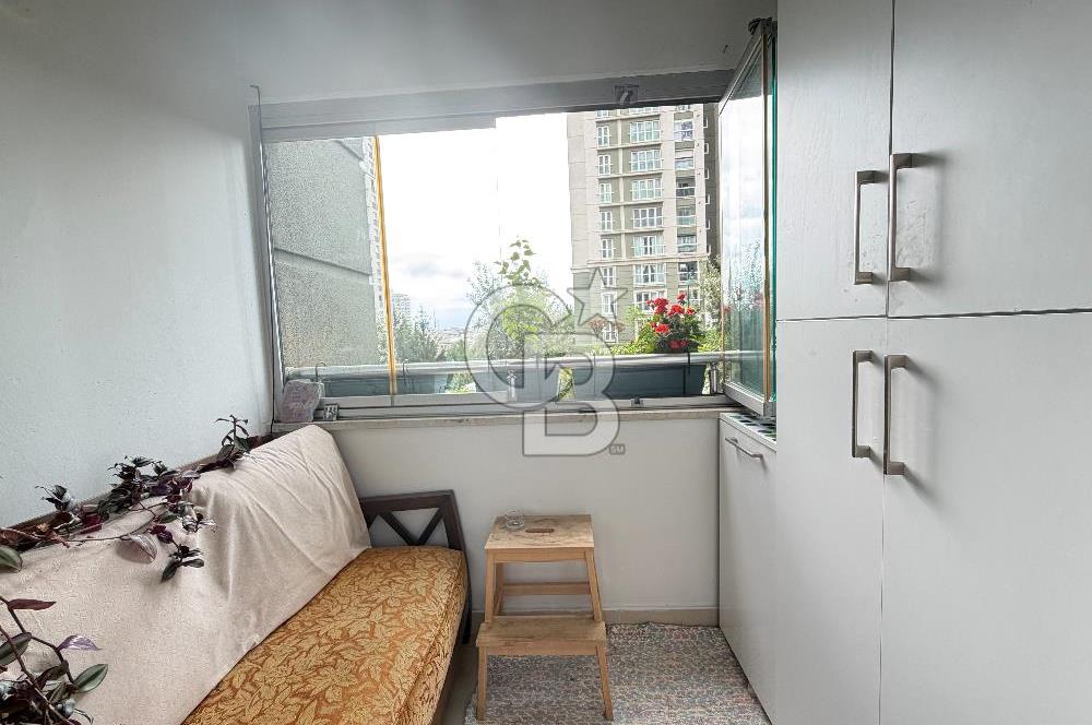 Avrupa Konutları TEM'de Balkonlu, Eb.Banyolu 120m² Satılık Daire