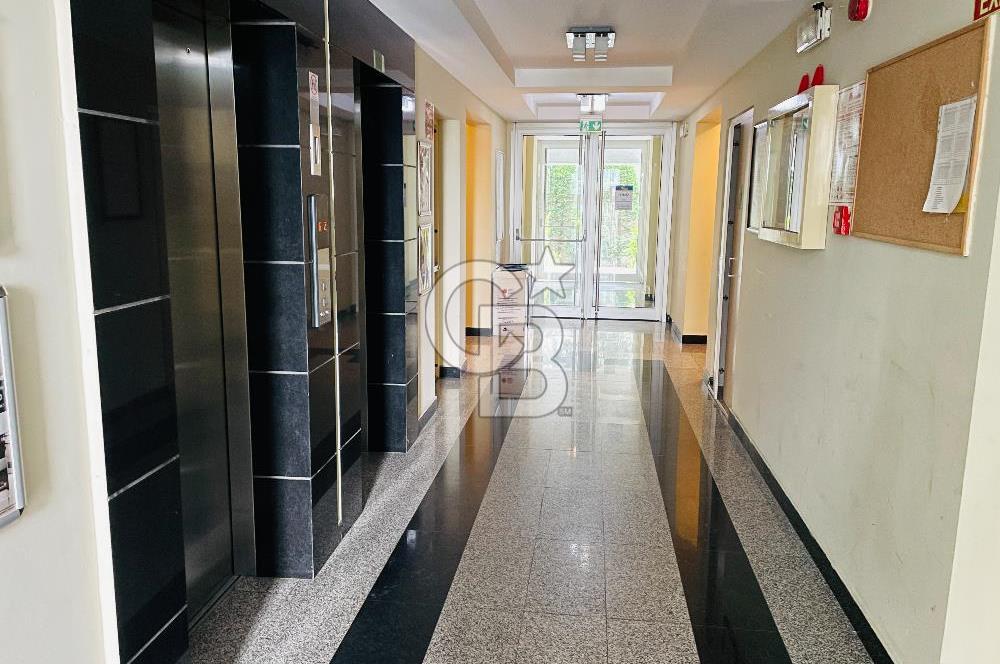Avrupa Konutları TEM'de Balkonlu, Eb.Banyolu 120m² Satılık Daire