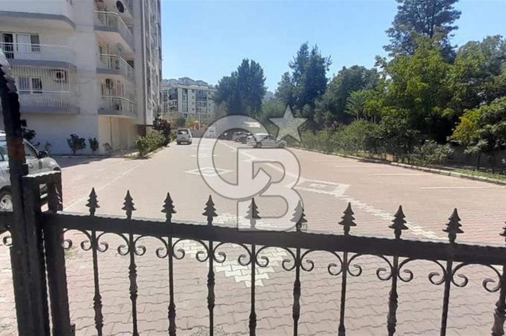 ÇİĞLİ BALATÇIK'TA 3+1 ASANSÖRLÜ D.GAZLI 135M2 DAİRE