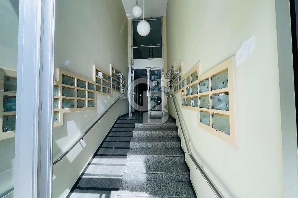 Avrupa Konutları TEM'de Balkonlu, Eb.Banyolu 120m² Satılık Daire