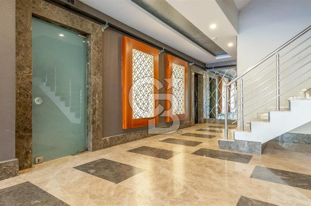 ÇİĞLİ ESENTEPE'DE 4+1 TERASLI DUBLEKS DAİRE