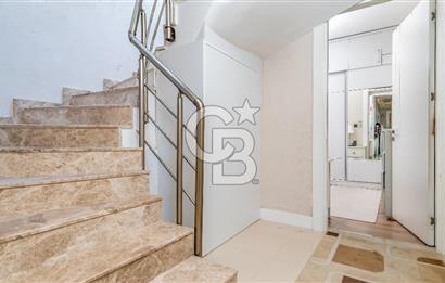 ÇİĞLİ ESENTEPE'DE 4+1 TERASLI DUBLEKS DAİRE