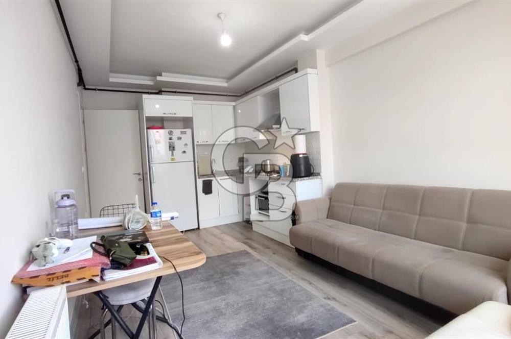 SEFERİHİSAR'DA GENİŞ VE FERAH SATILIK 1+1 DAİRE