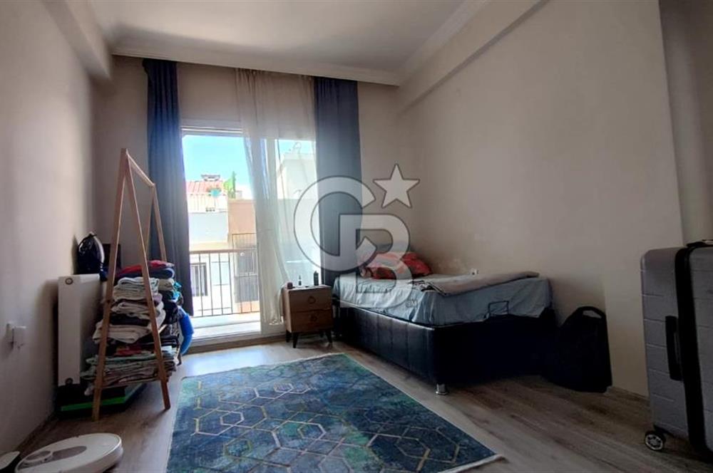 SEFERİHİSAR'DA GENİŞ VE FERAH SATILIK 1+1 DAİRE