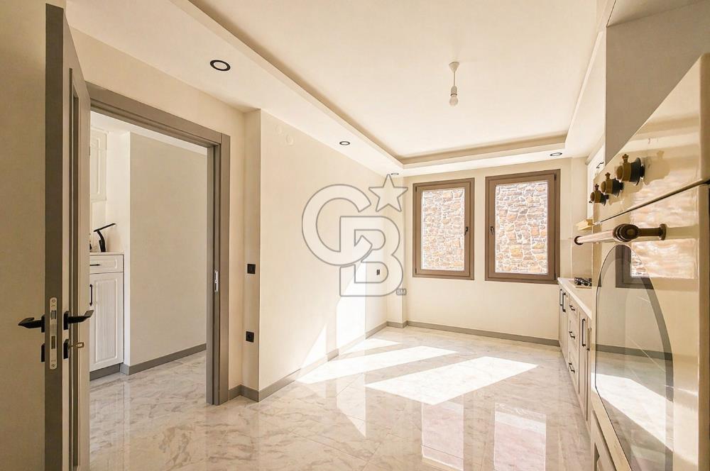 Ayvalık Altınovada Satılık Lüks 3+1 Taş Villa