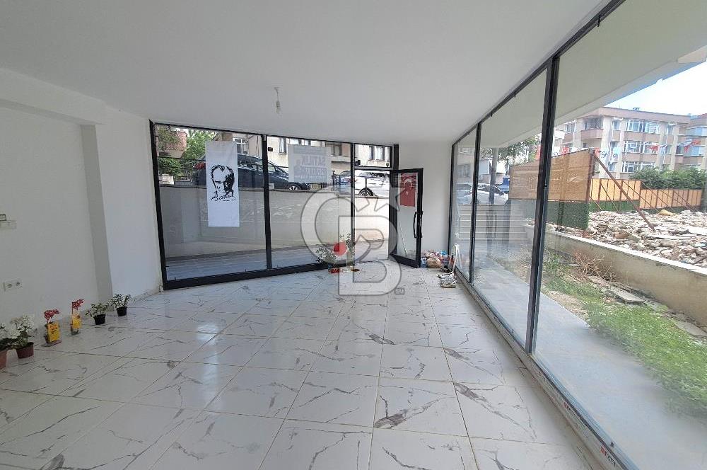 Avcılar’da Her işe uygun. Satılık 65m2 Dükkan. 