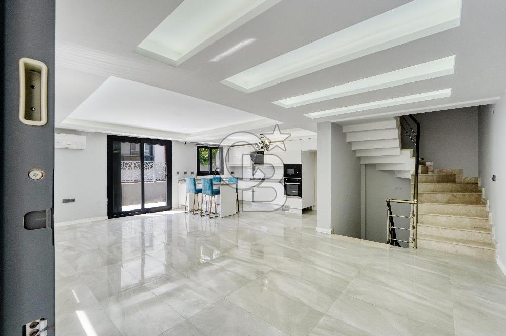 Beyazevler de forleks satılkk5+1 villa 